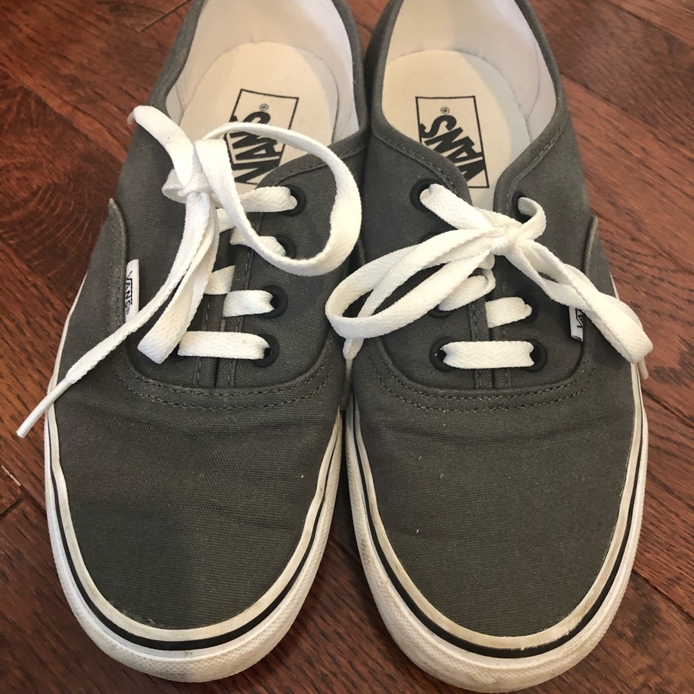 vans - Picture 3 of 4